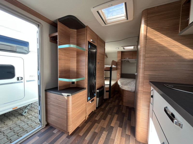 Przyczepa kempingowa fabrycznie nowa Weinsberg CaraOne 550 UK najnowszy model 2025