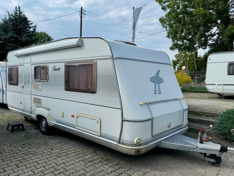 Przyczepa kempingowa LMC Favorit 540